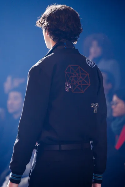 Look 20